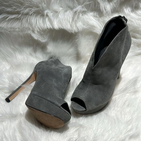 Nine West Shoes - Nine West Grey Suede Vamp Peep Toe Booties Size 8.5.‎  B83